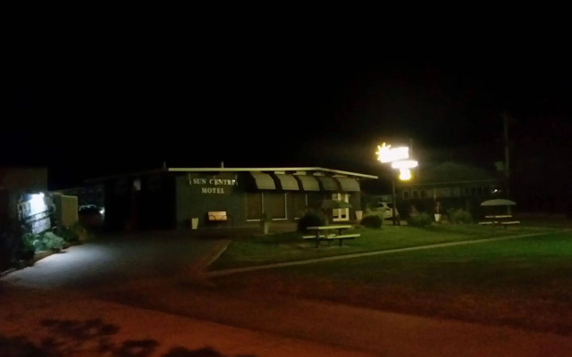 Sun Centre Motel