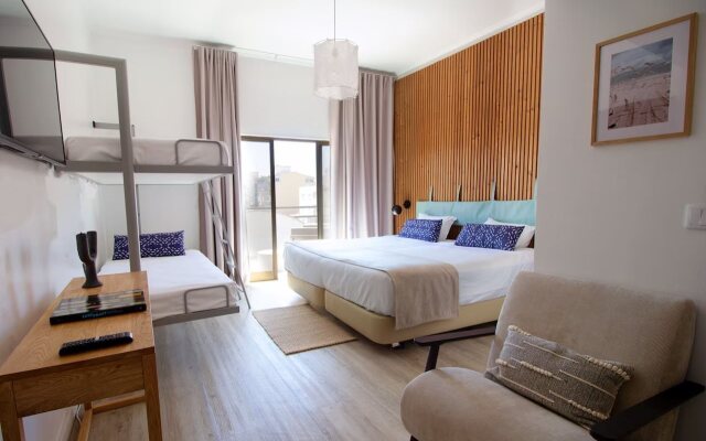 Hotel WOT Costa da Caparica