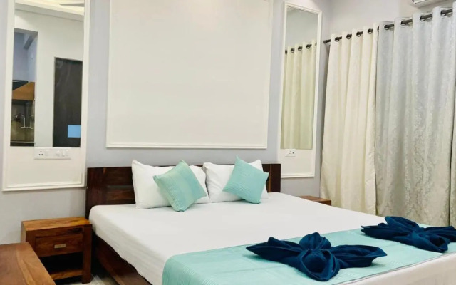Monarch suites