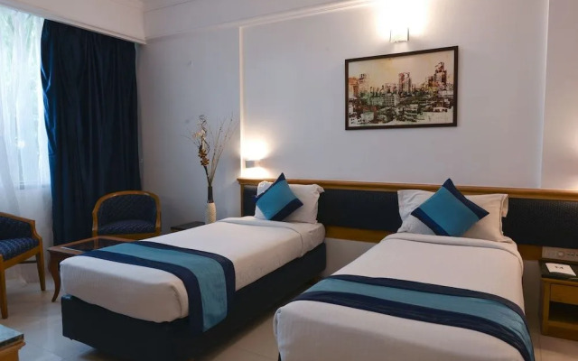 Hotel Mint Salisbury Park