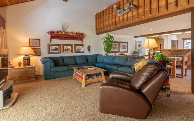 Sunburst Condominiums 2779 By Redawning