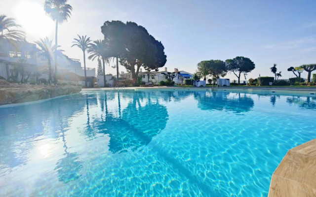 AP351 - Capuchinos 54