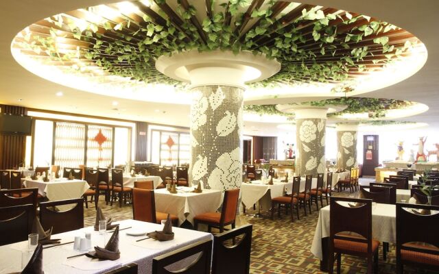 Yiyang Huatian Hotel