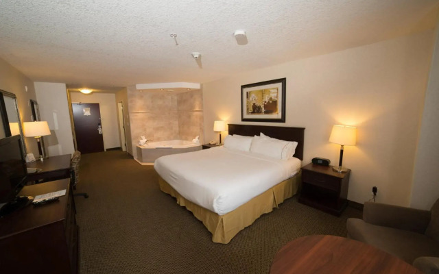 Holiday Inn Express & Suites Slave Lake by IHG