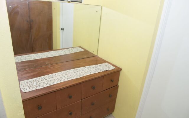 3 Bedroom Holiday Apartment