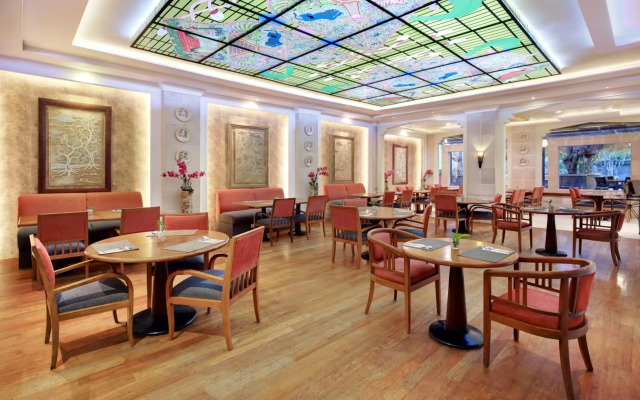 Novotel Solo