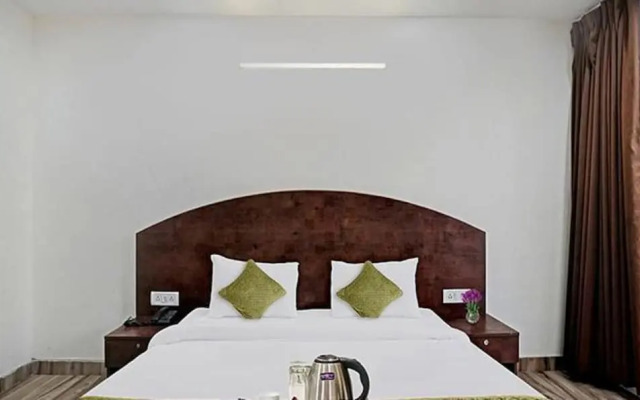 Fabhotel Bellmore Stay & Homes