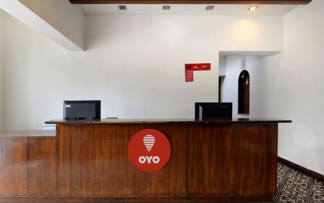 OYO Flagship 2207 Hotel Transit