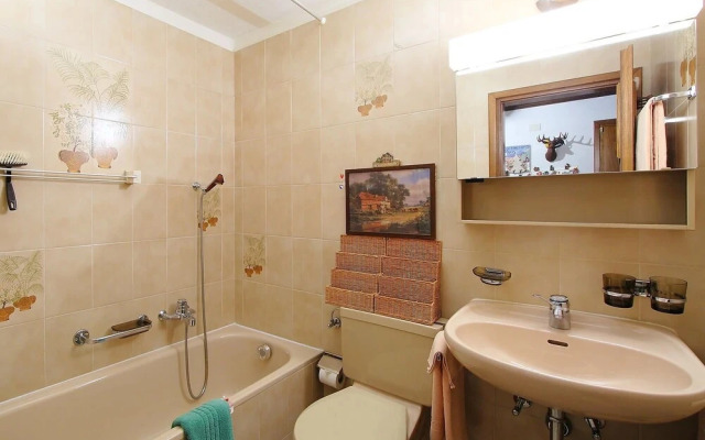 13-5 - One Bedroom