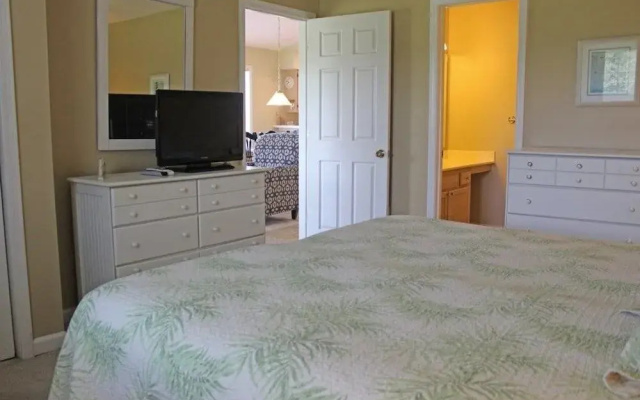 River Oaks 6-I Apartment