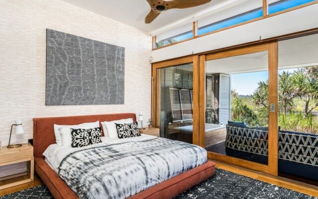 Your Luxury Escape - Byron Beachfront Villa