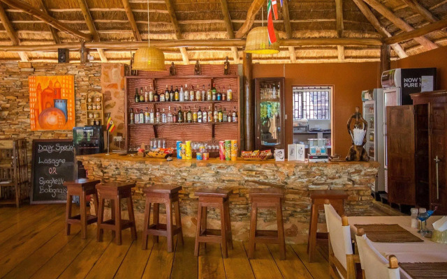 2 Friends Guest House