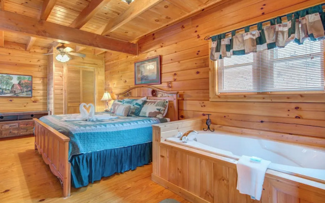 Dew South by Jackson Mountain Rentals