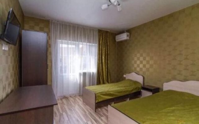 Hotel Tri Bogatyrya