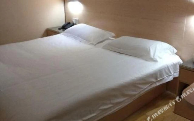 Yinmei Hostel