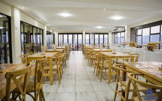 Thabeng Hotel