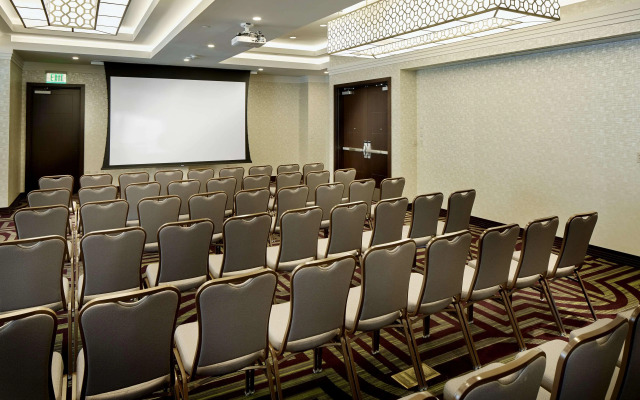 Hilton Garden Inn Roslyn