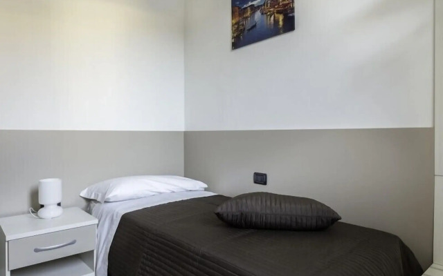 Easy Venice Room