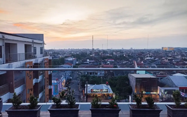 New and Modern Studio at Altuz Seturan Yogyakarta Apartment