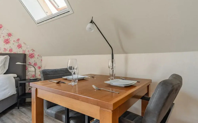 Tranquil Retreat Near Veerse Meer