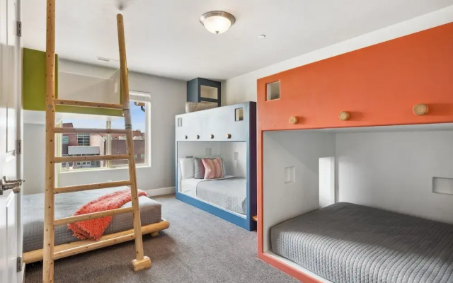Grand Legacy Retreat #89 9 Bedroom Home