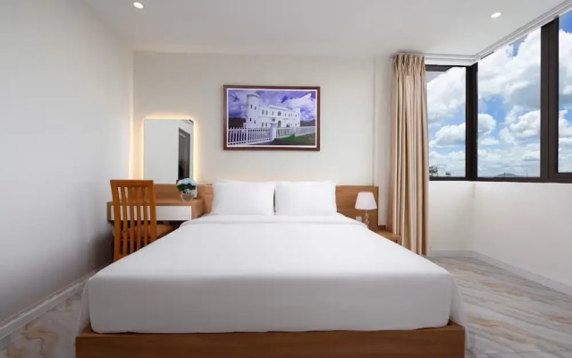 Đông Phương Hotel & Restaurant