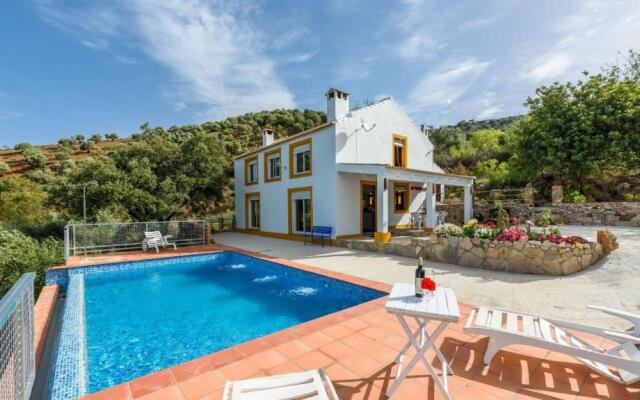 Casa La Primorosa El Gastor by Ruralidays