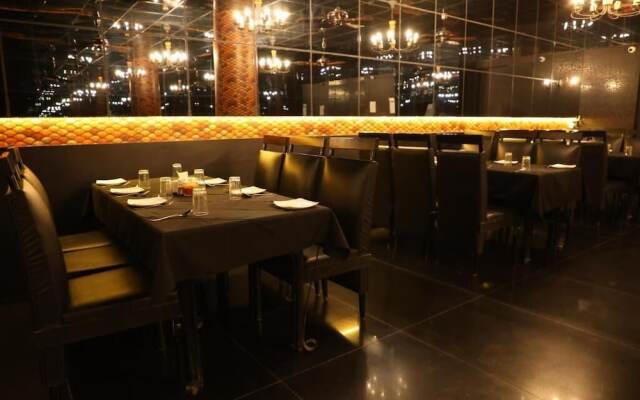 Hotel Varun