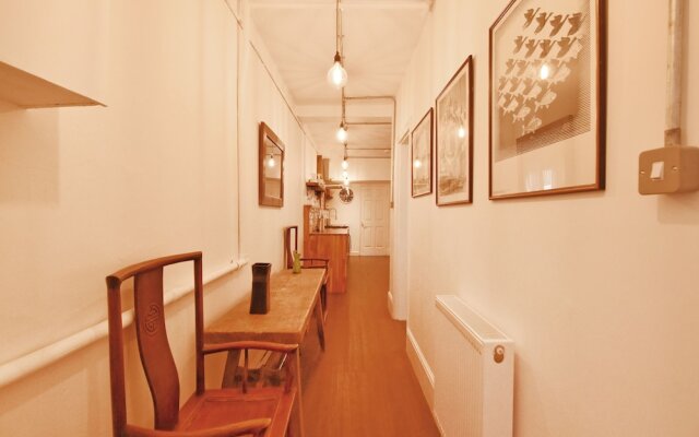 Clarendon Apartment