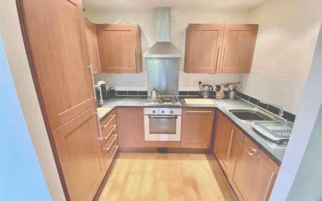 2 Bedroom Luxury Leicester City Centre entire Apartment!