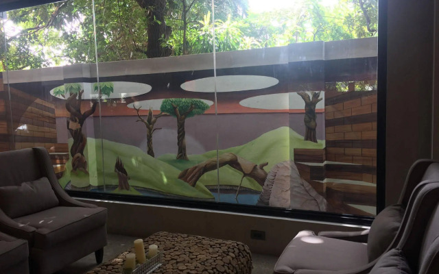 Cebu Uncle Tom's Cabin Hotel powered by Cocotel