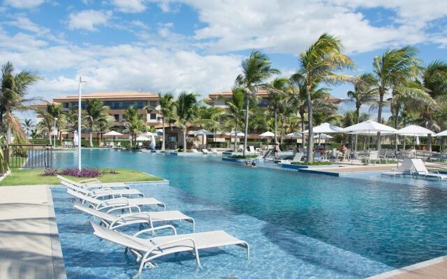 ML102 Luxuoso apartamento de 3 suites no Mandara Lanai