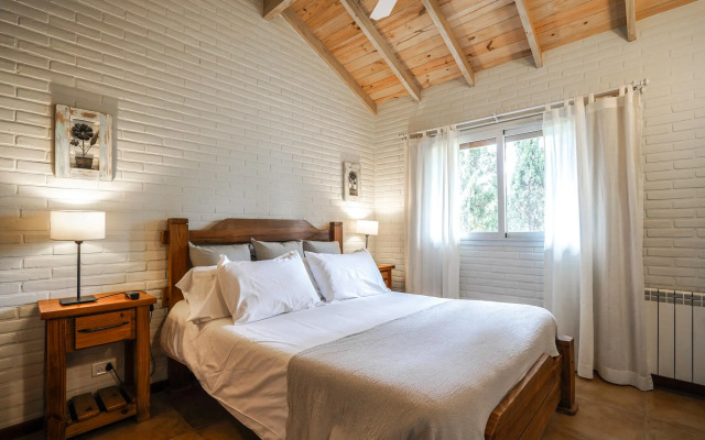 Valeria House Apart