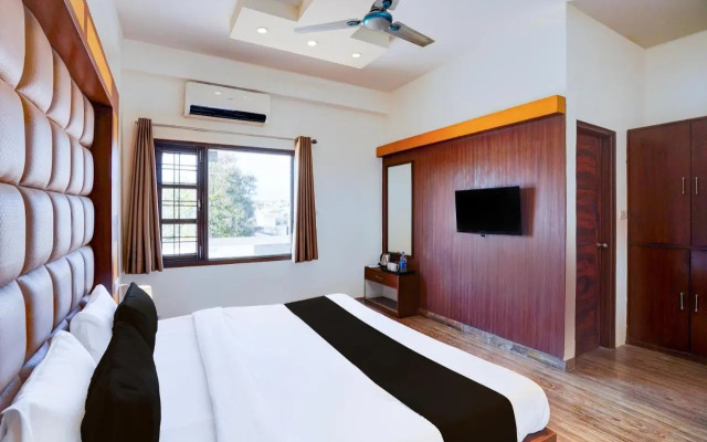 OYO Rooms Railway Station Raja Road 1