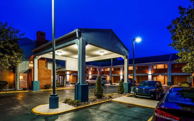 SureStay by Best Western Kansas City Country Inn North