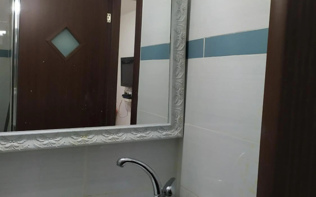 Nelly's Housing Unit