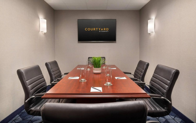 Courtyard by Marriott Seattle Southcenter