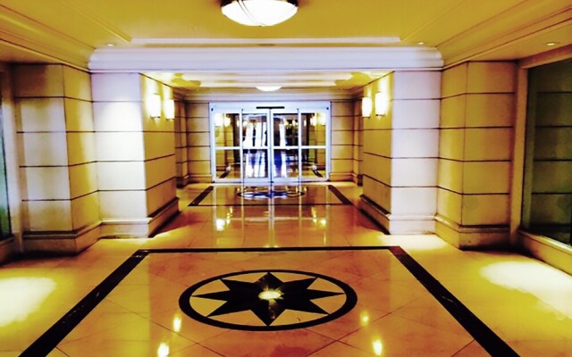 888 Convention Center 3 BEDROOM 2 BATH Condos