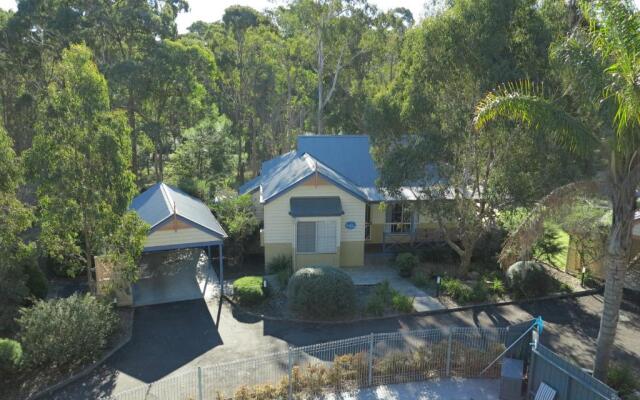 Waverley House Cottages