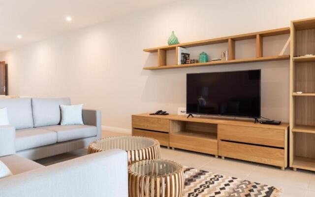 Beach Luxury Apartment in Tamarin Unit B4