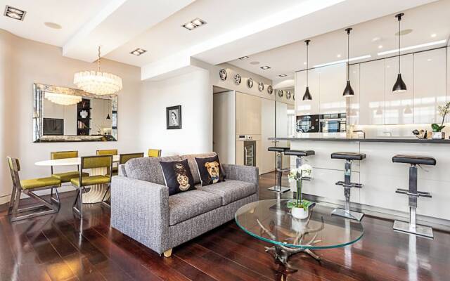 Lavish Mews House - Notting Hill