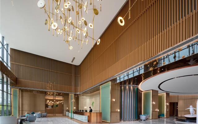 Holiday Inn Fuyang