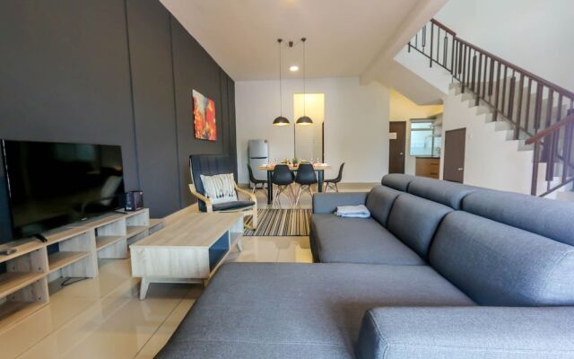 Escadia Villa Desaru by IdealHub