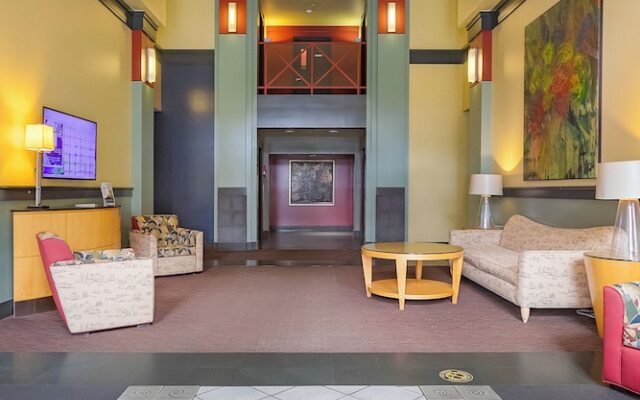 Belltown Perch explore like a local