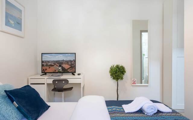 Beautiful Room near Kvaternik Square