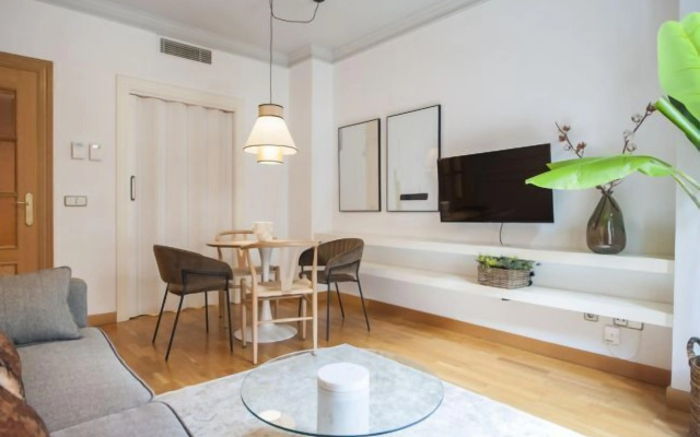 Alterhome Apartamento Plaza de Cibeles II