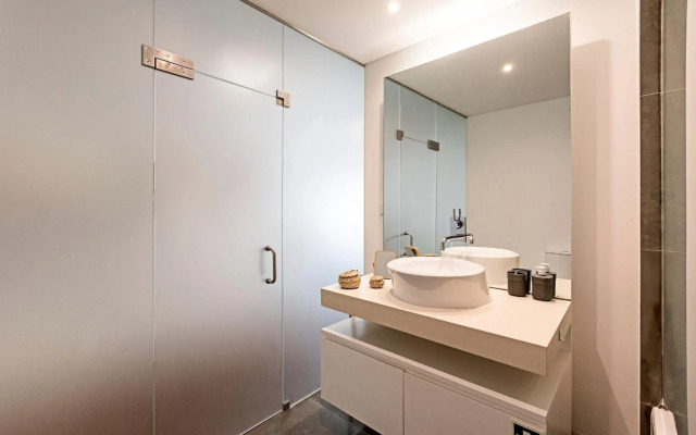 LovelyStay - Heart of Porto Studio