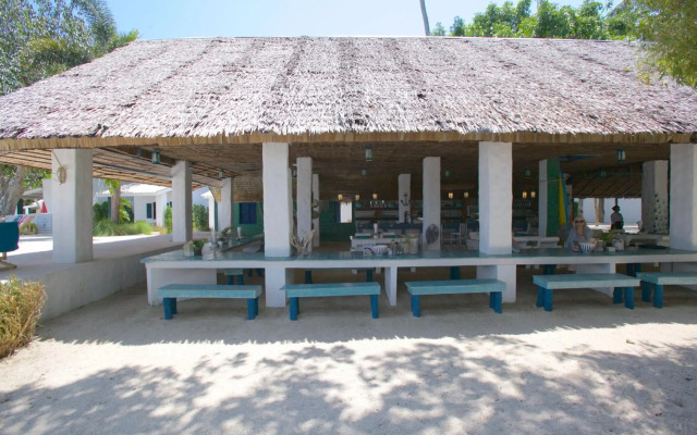 Lime & Soda Beachfront Resort