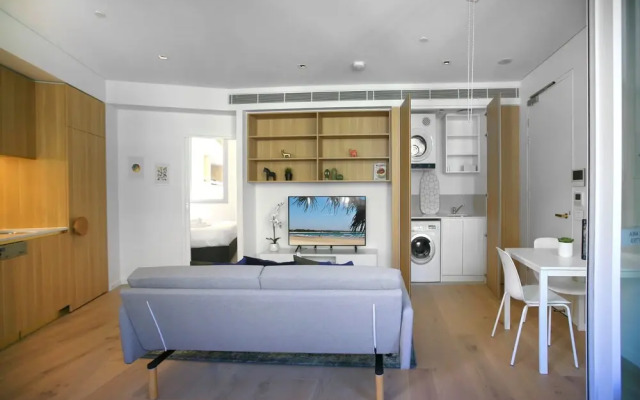 Top Notch 1 Bedroom 201 CALIBRE