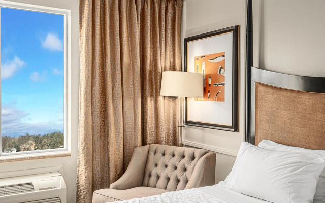 The Inn at Long Beach